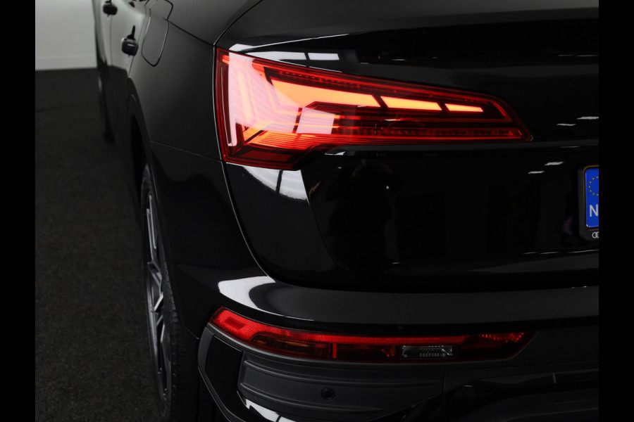 Audi Q5 Sportback 50 TFSI e S edition 299pk | SOH 97% | Panoramadak | Trekhaak | Verwarmbare voorstoelen | Adpatieve cruise controle | Matrix koplampen | Navigatie