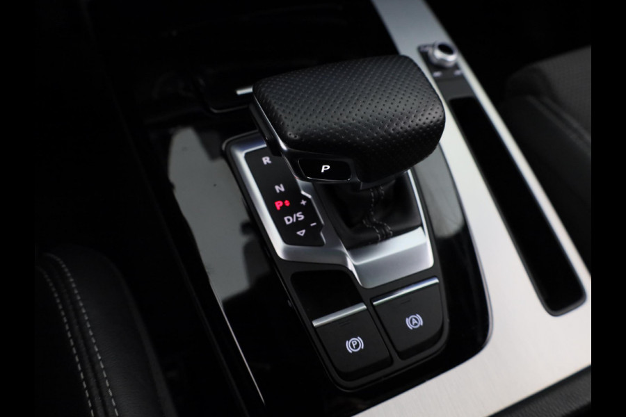 Audi Q5 Sportback 50 TFSI e S edition 299pk | SOH 97% | Panoramadak | Trekhaak | Verwarmbare voorstoelen | Adpatieve cruise controle | Matrix koplampen | Navigatie