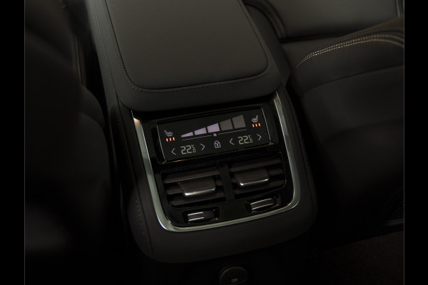 Volvo XC90 2.0 T8 Plug-in hybrid AWD Ultra Dark B&W | MASSAGE | 22" | AIRSUSP | TOWBAR | NAPPA