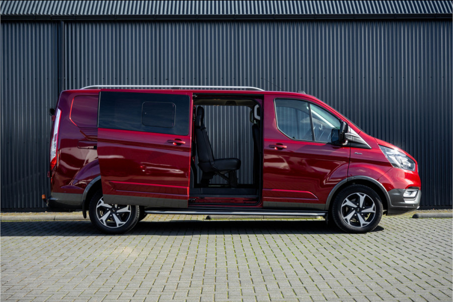 Ford Transit Custom 2.0 TDCI L2H1 | 170PK | Trail | DC 5-Persoons | Camera | Carplay | Lederen interieur