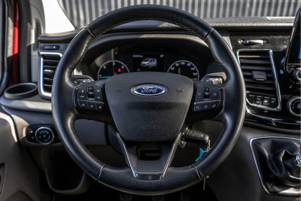 Ford Transit Custom 2.0 TDCI L2H1 | 170PK | Trail | DC 5-Persoons | Camera | Carplay | Lederen interieur