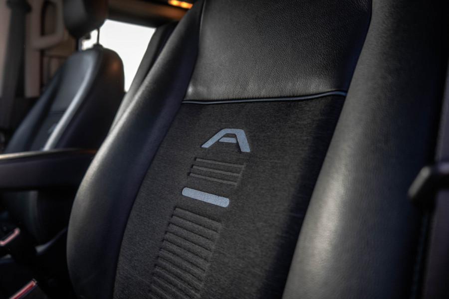 Ford Transit Custom 2.0 TDCI L2H1 | 170PK | Trail | DC 5-Persoons | Camera | Carplay | Lederen interieur