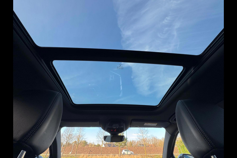 Peugeot 5008 1.2 PureTech GT Pack Business Black line, 7 persoons,trekhaak, panoramadak, VOL OPTIES, 1 e eigenaar, NL auto met nap