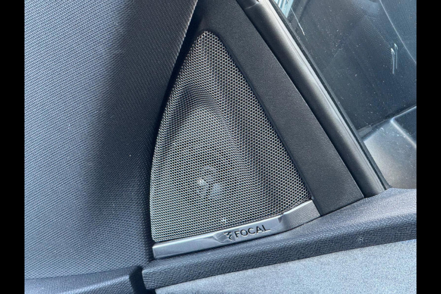 Peugeot 5008 1.2 PureTech GT Pack Business Black line, 7 persoons,trekhaak, panoramadak, VOL OPTIES, 1 e eigenaar, NL auto met nap