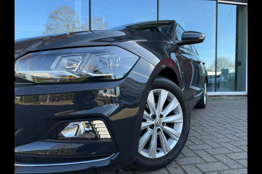 Volkswagen Polo 1.0 TSI Highline - Automaat - Navi - Climate - Parkeerhulp- Org.NL