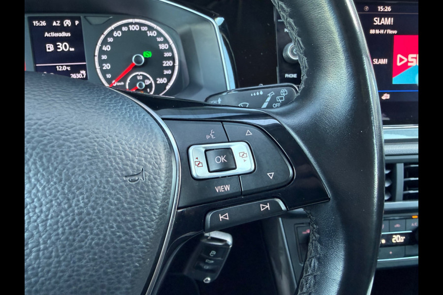 Volkswagen Polo 1.0 TSI Highline - Automaat - Navi - Climate - Parkeerhulp- Org.NL