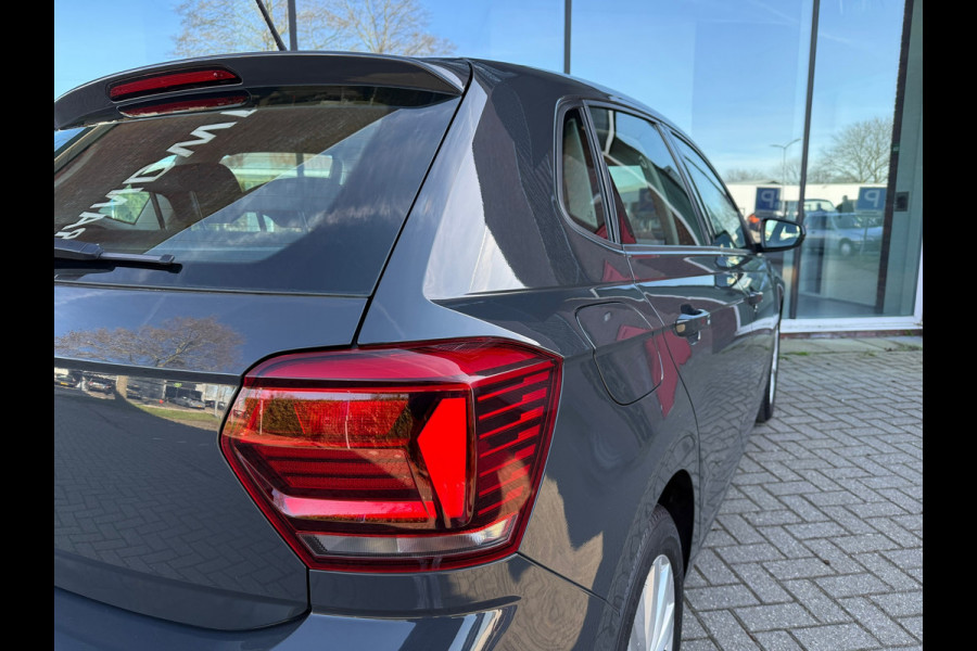 Volkswagen Polo 1.0 TSI Highline - Automaat - Navi - Climate - Parkeerhulp- Org.NL