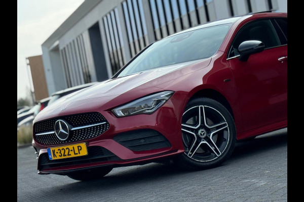 Mercedes-Benz CLA-Klasse Shooting Brake 250 e Business Solution AMG Limited, panoramadak,afn trekhaak, VOL OPTIES, 1 e eigenaar,