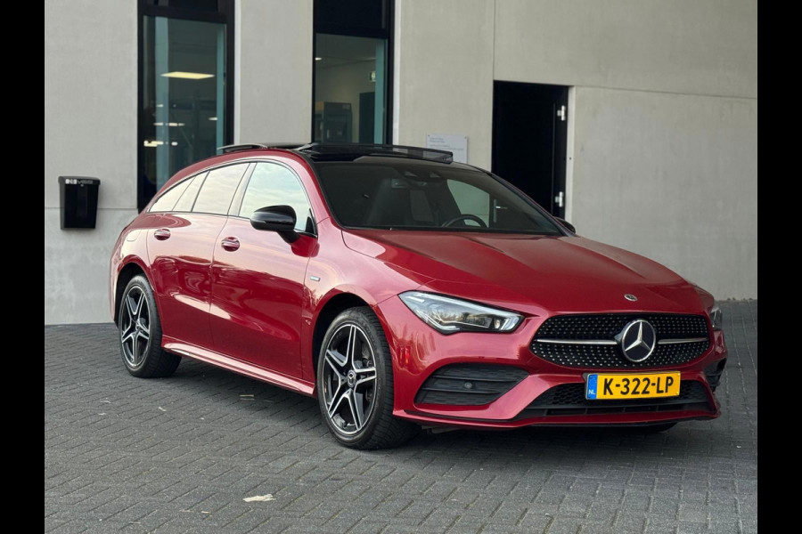 Mercedes-Benz CLA-Klasse Shooting Brake 250 e Business Solution AMG Limited, panoramadak,afn trekhaak, VOL OPTIES, 1 e eigenaar,