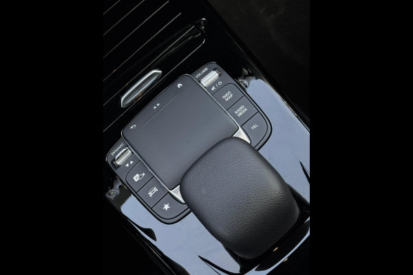 Mercedes-Benz CLA-Klasse Shooting Brake 250 e Business Solution AMG Limited, panoramadak,afn trekhaak, VOL OPTIES, 1 e eigenaar,