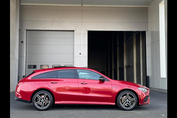 Mercedes-Benz CLA-Klasse Shooting Brake 250 e Business Solution AMG Limited, panoramadak,afn trekhaak, VOL OPTIES, 1 e eigenaar,
