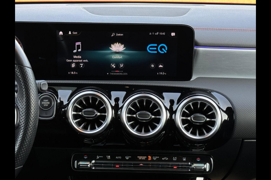 Mercedes-Benz CLA-Klasse Shooting Brake 250 e Business Solution AMG Limited, panoramadak,afn trekhaak, VOL OPTIES, 1 e eigenaar,