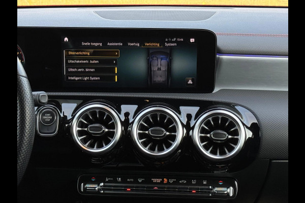 Mercedes-Benz CLA-Klasse Shooting Brake 250 e Business Solution AMG Limited, panoramadak,afn trekhaak, VOL OPTIES, 1 e eigenaar,