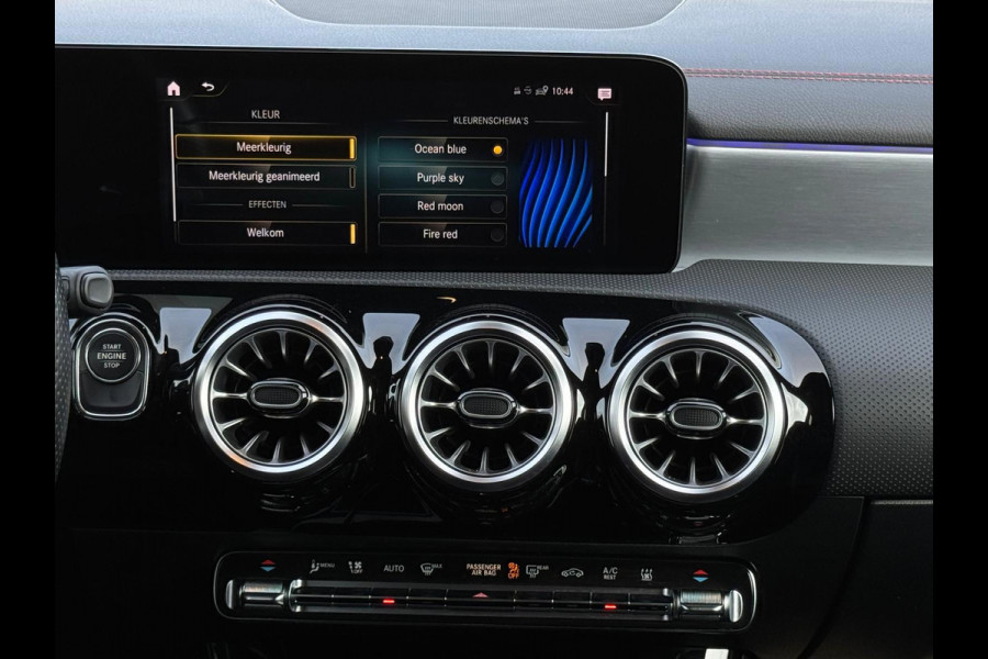 Mercedes-Benz CLA-Klasse Shooting Brake 250 e Business Solution AMG Limited, panoramadak,afn trekhaak, VOL OPTIES, 1 e eigenaar,