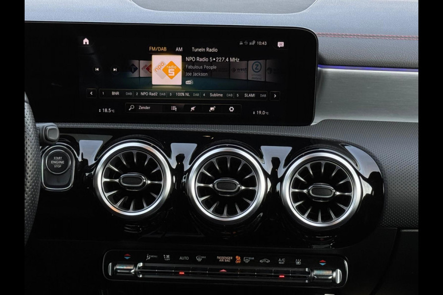 Mercedes-Benz CLA-Klasse Shooting Brake 250 e Business Solution AMG Limited, panoramadak,afn trekhaak, VOL OPTIES, 1 e eigenaar,