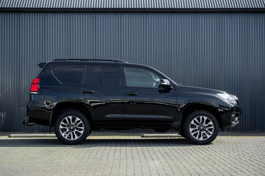 Toyota Land Cruiser 2.8D-4D | 204 PK | 5DRS | 4x4 | Fabrieksgarantie | Dealer onderhouden | Cruise | Airco | Trekhaak