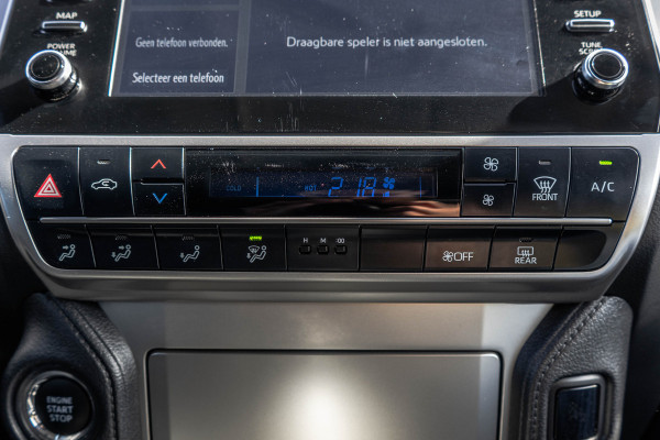 Toyota Land Cruiser 2.8D-4D | 204 PK | 5DRS | 4x4 | Fabrieksgarantie | Dealer onderhouden | Cruise | Airco | Trekhaak