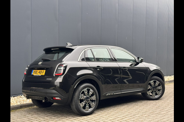 Fiat 600 1.2 Hybrid Urban | Automaat | LED | Camera | Carplay | Cruise control | Schakelpaddles