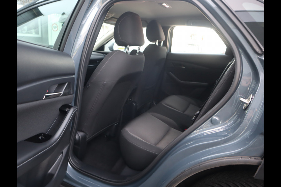 Mazda CX-30 2.0 e-SkyActiv-G M Hybrid Comfort Navi / Trekh / Stoel/stuurverw / Cruise / Camera / Head-up All-season banden
