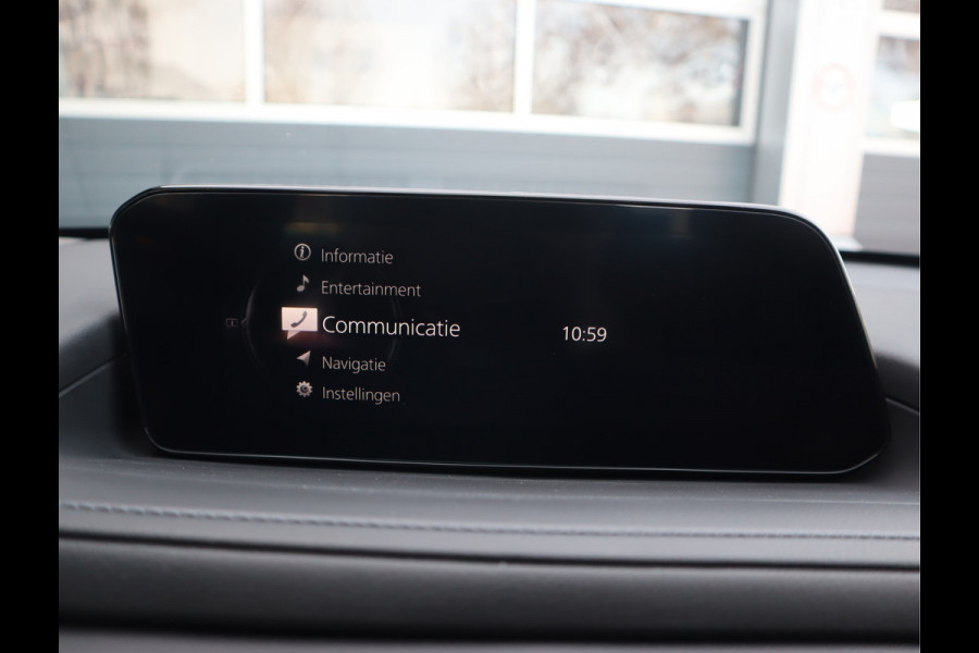 Mazda CX-30 2.0 e-SkyActiv-G M Hybrid Comfort Navi / Trekh / Stoel/stuurverw / Cruise / Camera / Head-up All-season banden