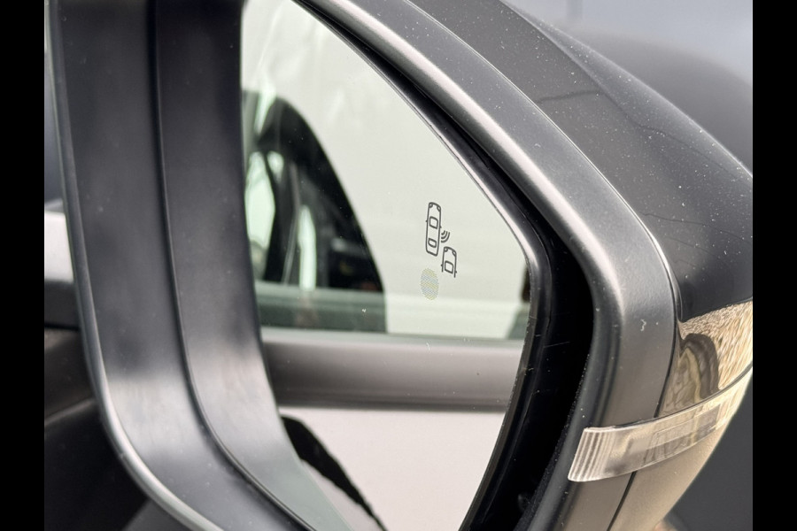 Fiat 600 1.2 Hybrid Urban | Automaat | LED | Camera | Carplay | Cruise control | Schakelpaddles