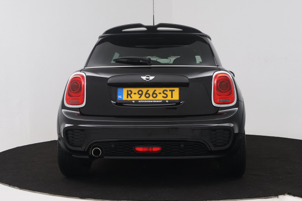 MINI Mini 1.5 One Chili Business (PANORAMADAK, PARKEERSENSOREN, CRUISE CONTROL, NAVIGATIE, STOELVERWARMING, SFEERVERLICHTING)
