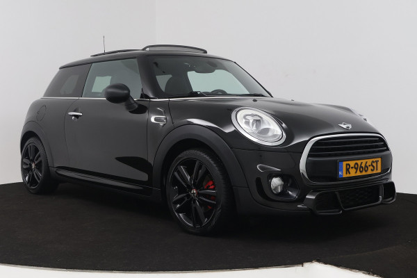 MINI Mini 1.5 One Chili Business (PANORAMADAK, PARKEERSENSOREN, CRUISE CONTROL, NAVIGATIE, STOELVERWARMING, SFEERVERLICHTING)