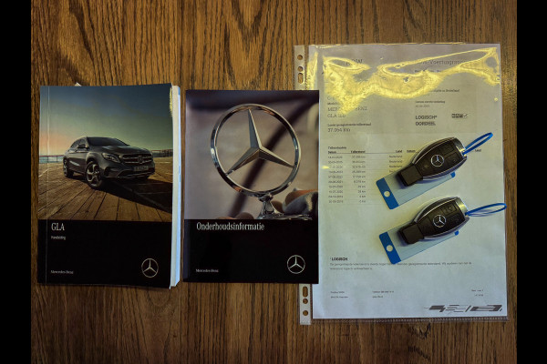 Mercedes-Benz GLA 180 Business Solution AMG - 1e eigenaar! Stoelverw. Cruise, Airco, Navi, 37DKM!!