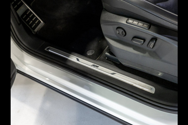 Volkswagen Tiguan 2.0 TSI 4Motion 2x R-Line / 230pk / Panorama dak / Rondomzicht camera / Dynaudio /