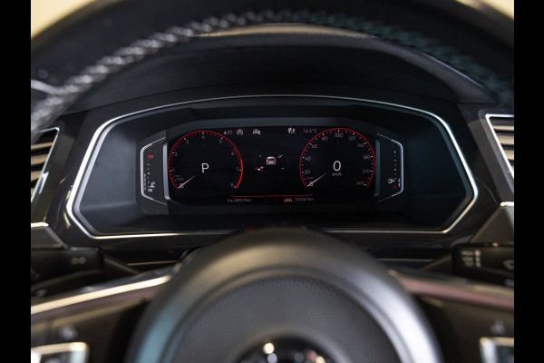 Volkswagen Tiguan 2.0 TSI 4Motion 2x R-Line / 230pk / Panorama dak / Rondomzicht camera / Dynaudio /