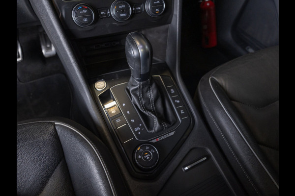 Volkswagen Tiguan 2.0 TSI 4Motion 2x R-Line / 230pk / Panorama dak / Rondomzicht camera / Dynaudio /