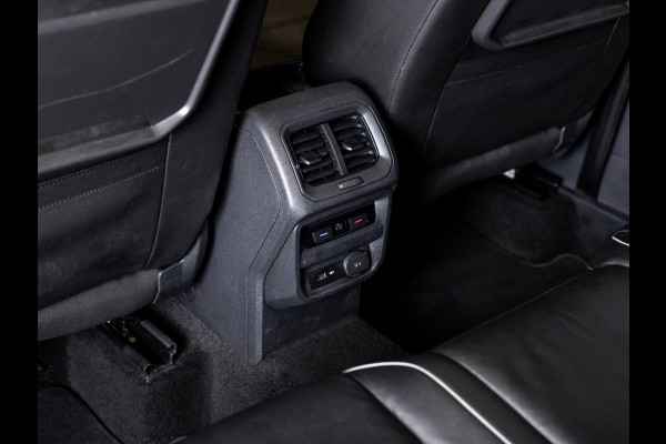Volkswagen Tiguan 2.0 TSI 4Motion 2x R-Line / 230pk / Panorama dak / Rondomzicht camera / Dynaudio /