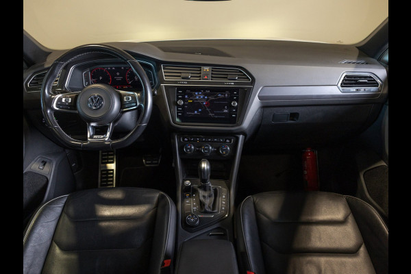 Volkswagen Tiguan 2.0 TSI 4Motion 2x R-Line / 230pk / Panorama dak / Rondomzicht camera / Dynaudio /