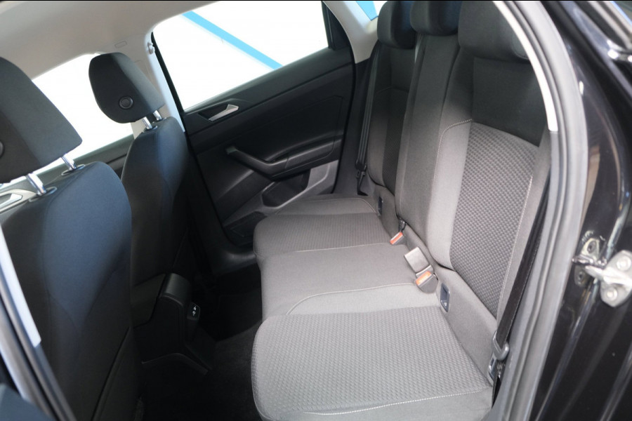 Volkswagen Polo 1.0 TSI Comfortline Business - N.A.P. Airco, Cruise, PDC, Camera, PDC, Carplay.