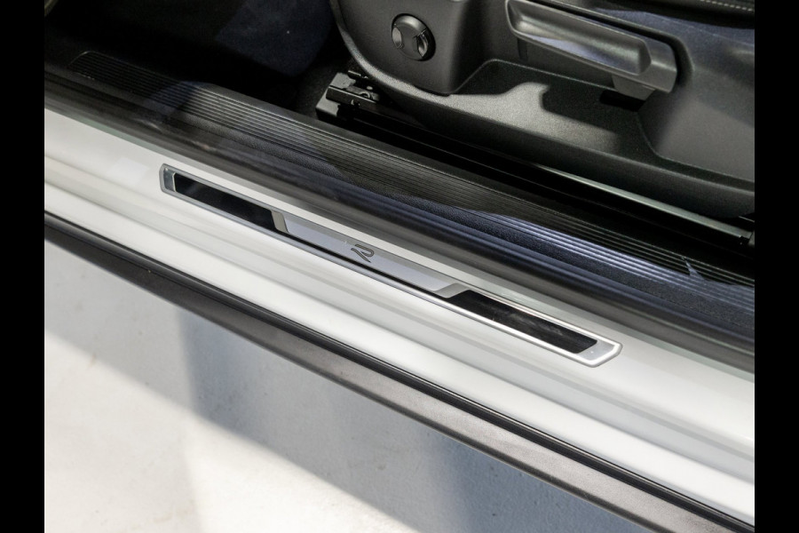 Volkswagen T-Roc Cabrio 1.5 TSI R-Line / 150pk / Beats / Leder / Achteruitrij camera / Stoel en stuur verwarming /