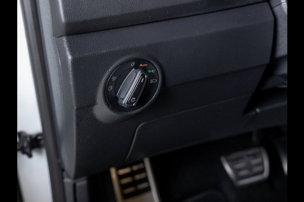 Volkswagen T-Roc Cabrio 1.5 TSI R-Line / 150pk / Beats / Leder / Achteruitrij camera / Stoel en stuur verwarming /