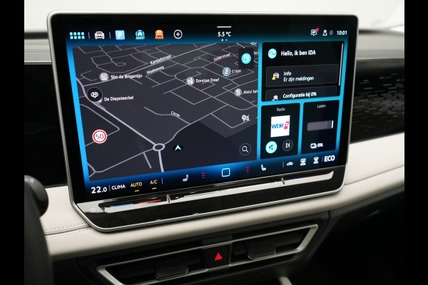 Volkswagen Tiguan 1.5 eHybrid Elegance 204pk Plug In Hybrid | Panodak | Trekhaak af Fabriek | Adaptive Cruise | Head Up | 360 Camera | Alcantara Sportstoelen Massage | 20"L.M | IQ Light | Keyless |