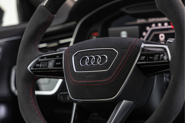 Audi RS6 Avant 4.0TFSI 700pk Quattro ABT Keramisch B&O Advanced Standkachel Pano