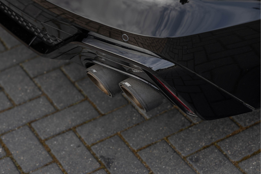 Audi RS6 Avant 4.0TFSI 700pk Quattro ABT Keramisch B&O Advanced Standkachel Pano