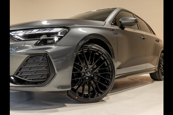 Audi A3 Sportback 35 TFSI S edition / 150pk / Panorama dak / Sonos / Achteruitrij camera /