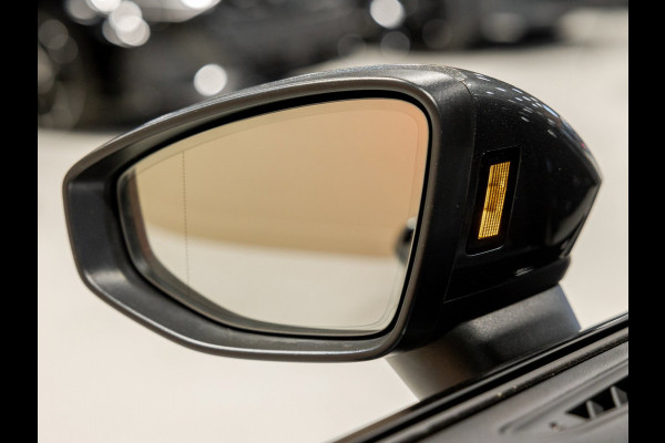 Audi A3 Sportback 35 TFSI S edition / 150pk / Panorama dak / Sonos / Achteruitrij camera /