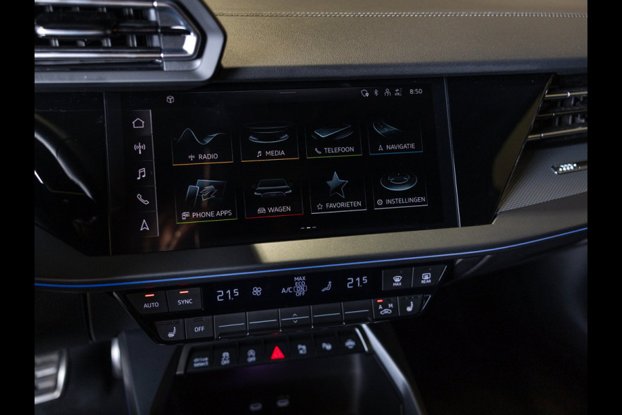 Audi A3 Sportback 35 TFSI S edition / 150pk / Panorama dak / Sonos / Achteruitrij camera /