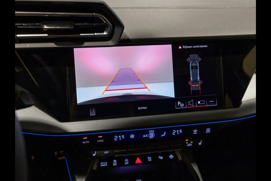 Audi A3 Sportback 35 TFSI S edition / 150pk / Panorama dak / Sonos / Achteruitrij camera /