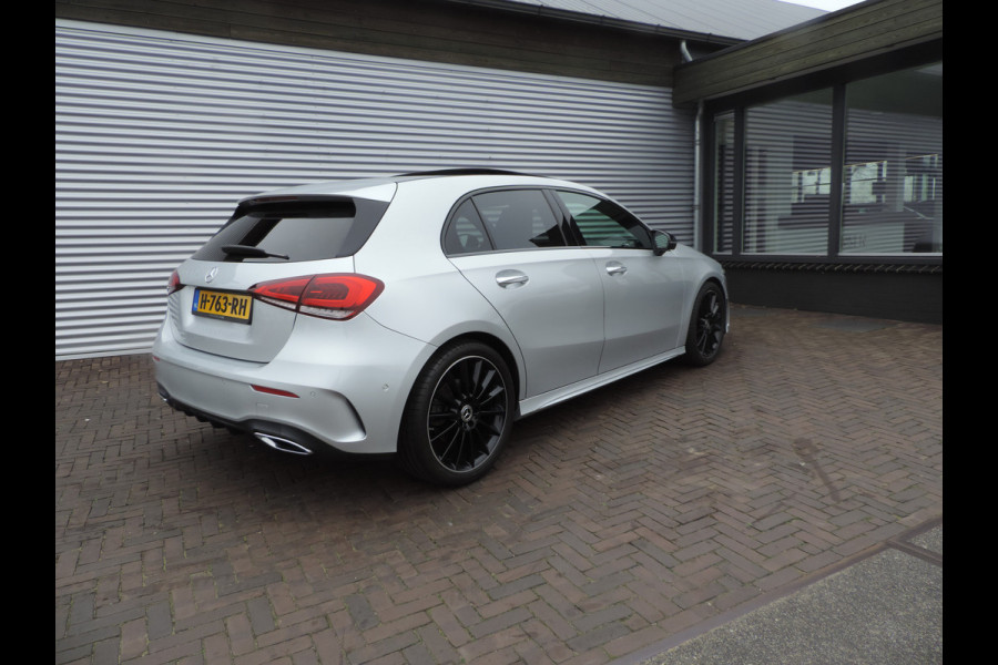 Mercedes-Benz A-Klasse 220 Launch Edition Premium Plus panorama dak sfeerlicht vol vol