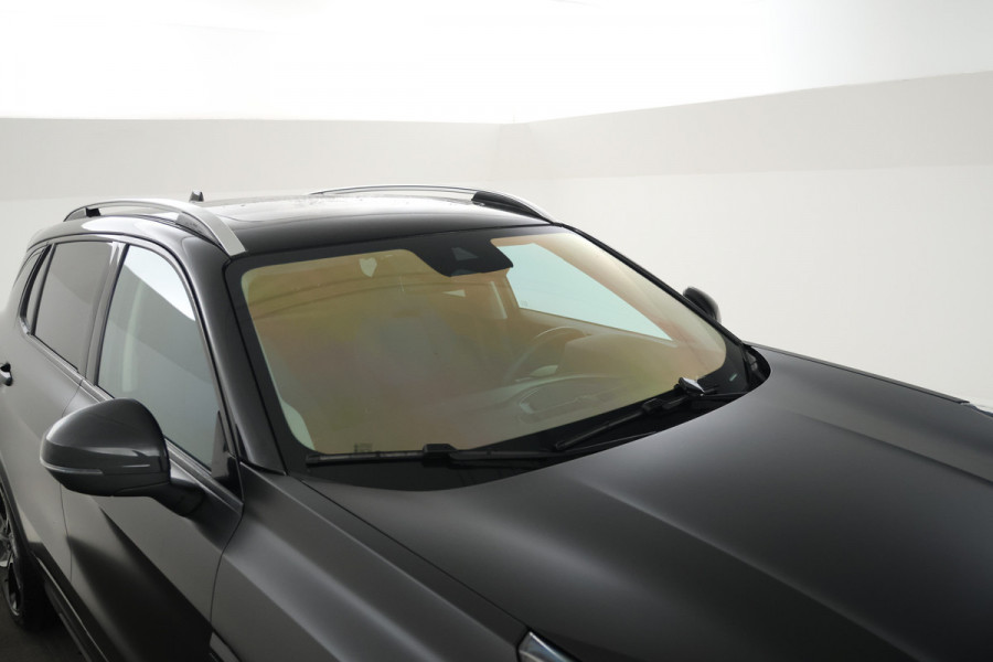 Lynk & Co 01 1.5 UNIEK! FULL WRAP!