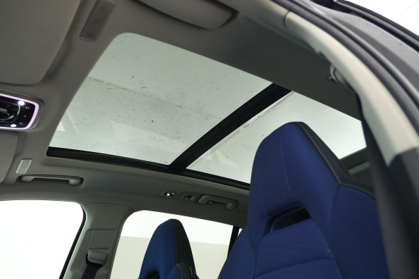 Lynk & Co 01 1.5 UNIEK! FULL WRAP!