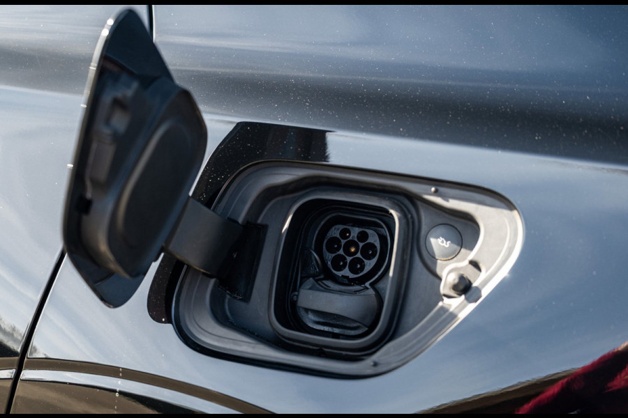 Polestar 2 Long Range Dual Motor Launch Edition 78kWh SOH 92% I BTW I 360 Camera I Luxe leder I Panoramadak I Performance Pack