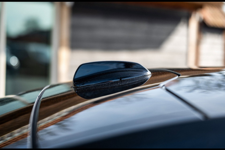 Polestar 2 Long Range Dual Motor Launch Edition 78kWh SOH 92% I BTW I 360 Camera I Luxe leder I Panoramadak I Performance Pack