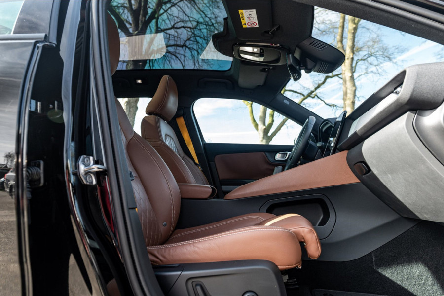 Polestar 2 Long Range Dual Motor Launch Edition 78kWh SOH 92% I BTW I 360 Camera I Luxe leder I Panoramadak I Performance Pack