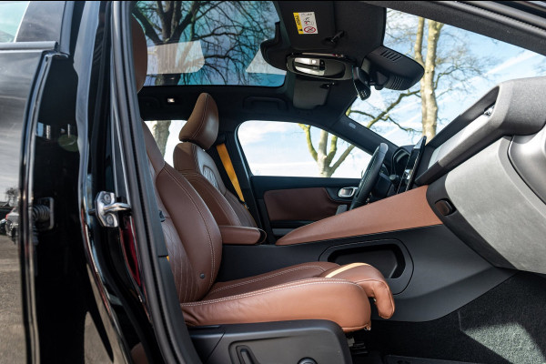 Polestar 2 Long Range Dual Motor Launch Edition 78kWh SOH 92% I BTW I 360 Camera I Luxe leder I Panoramadak I Performance Pack